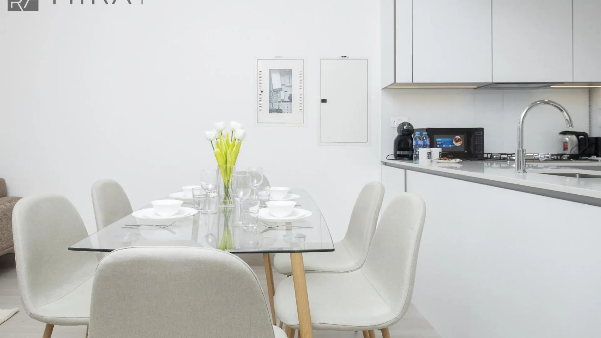 Mira Holiday Homes - Luxury And Cosy 1 Bedroom In Jvc Dubai