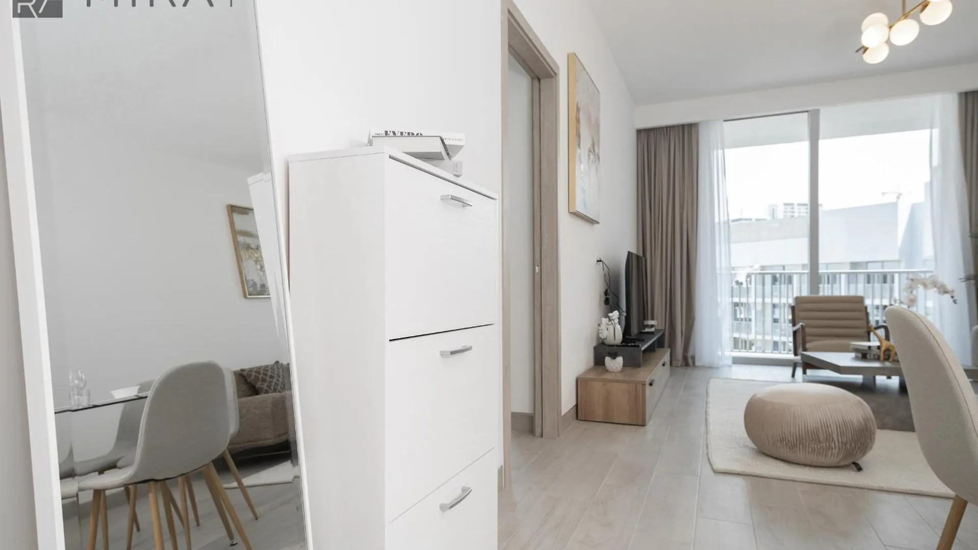 Apartment Mira Holiday Homes - Luxury And Cosy 1 Bedroom In Jvc Dubai United Arab Emirates